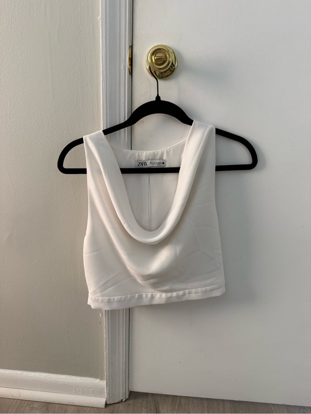 Zara White Cowl Neck Cropped Tank Top